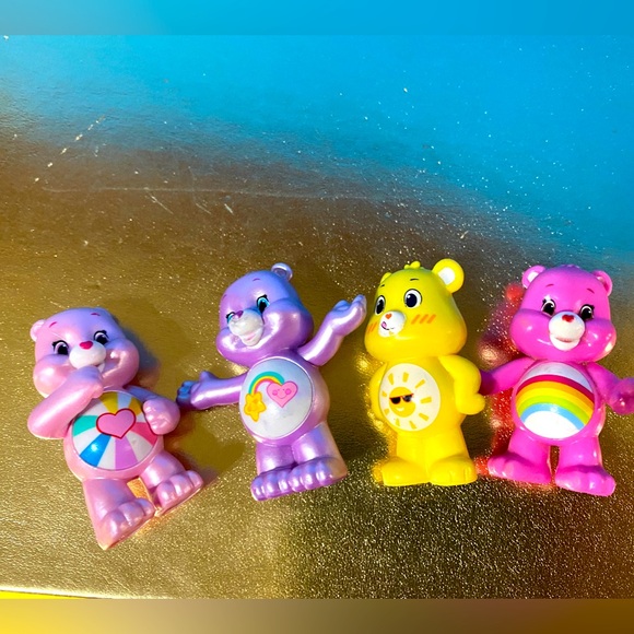 CARE BEARS PEARLIZED HOPEFUL & BEST FRIENDS, CHEER & FUNSHINE CARE BEARS 2.25” - Picture 5 of 10